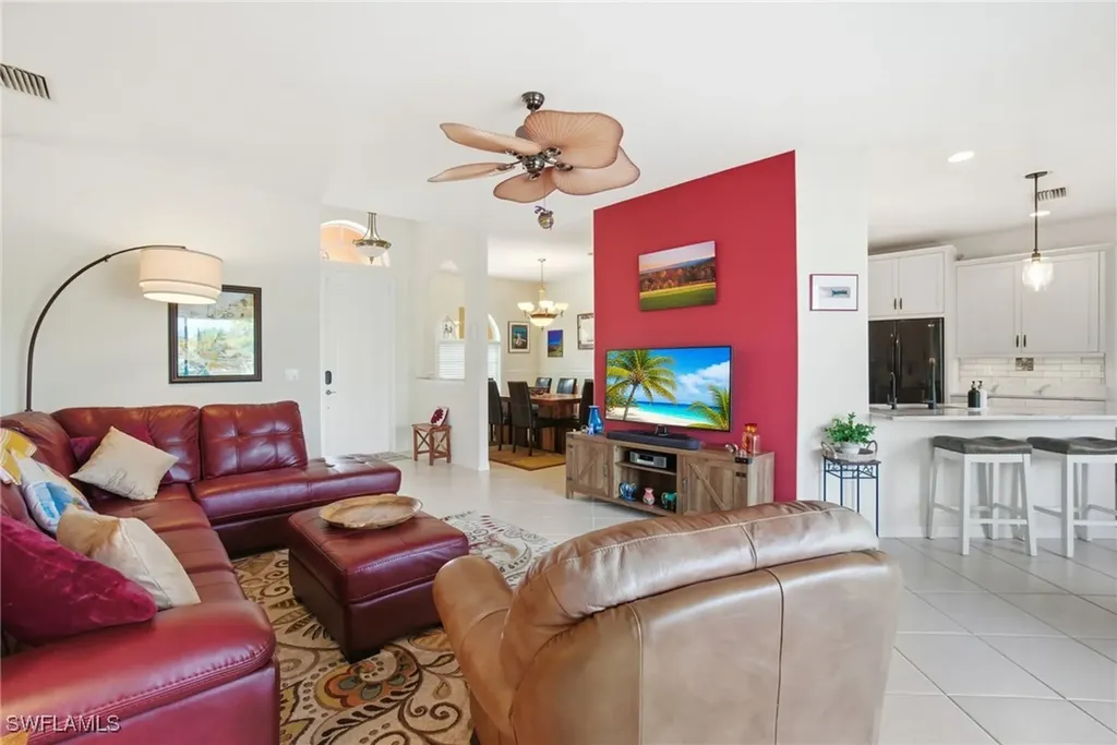 3948 Ruxton Road Naples FL 34116
