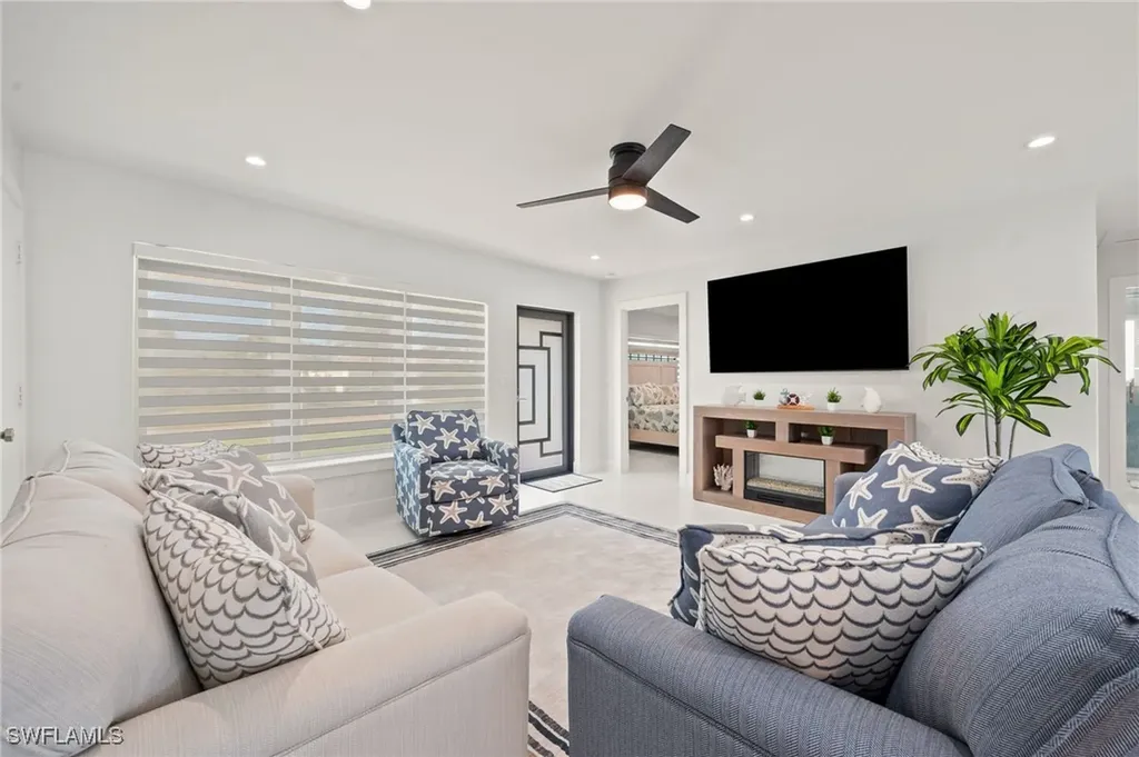 139 San Salvador Street Naples FL 34113