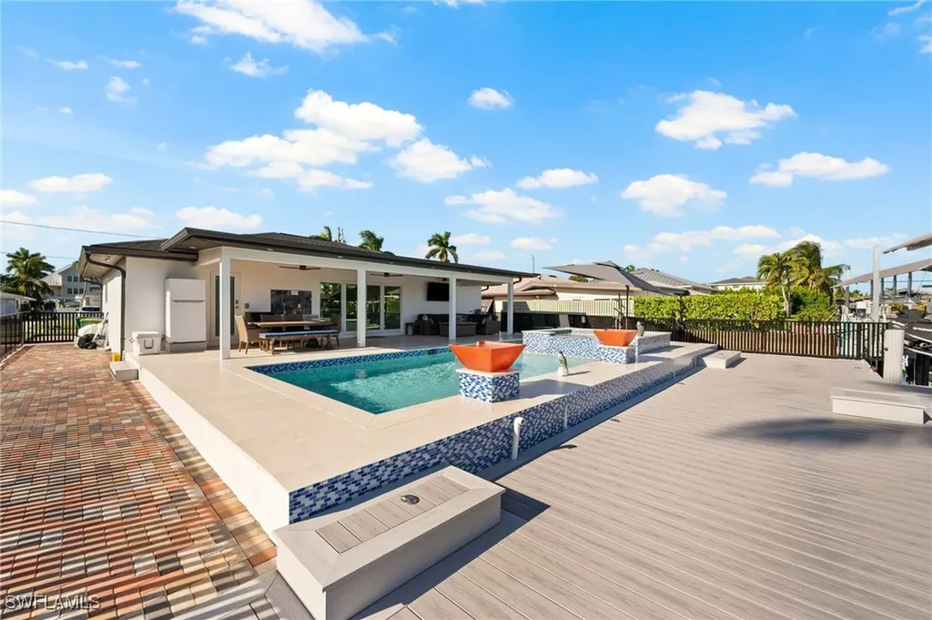 139 San Salvador Street Naples FL 34113