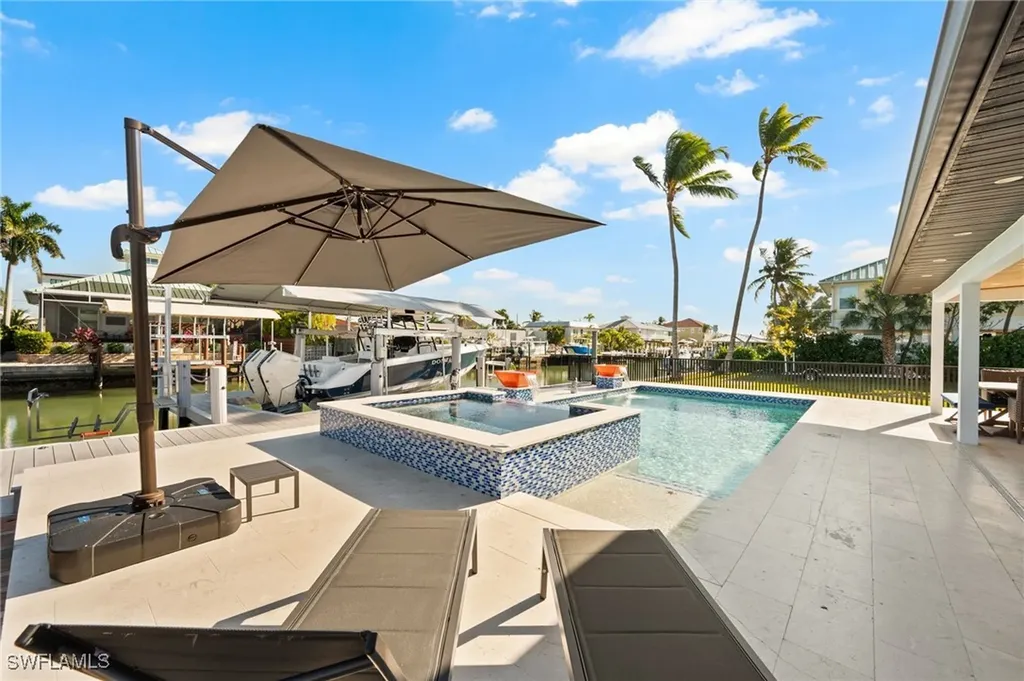 139 San Salvador Street Naples FL 34113
