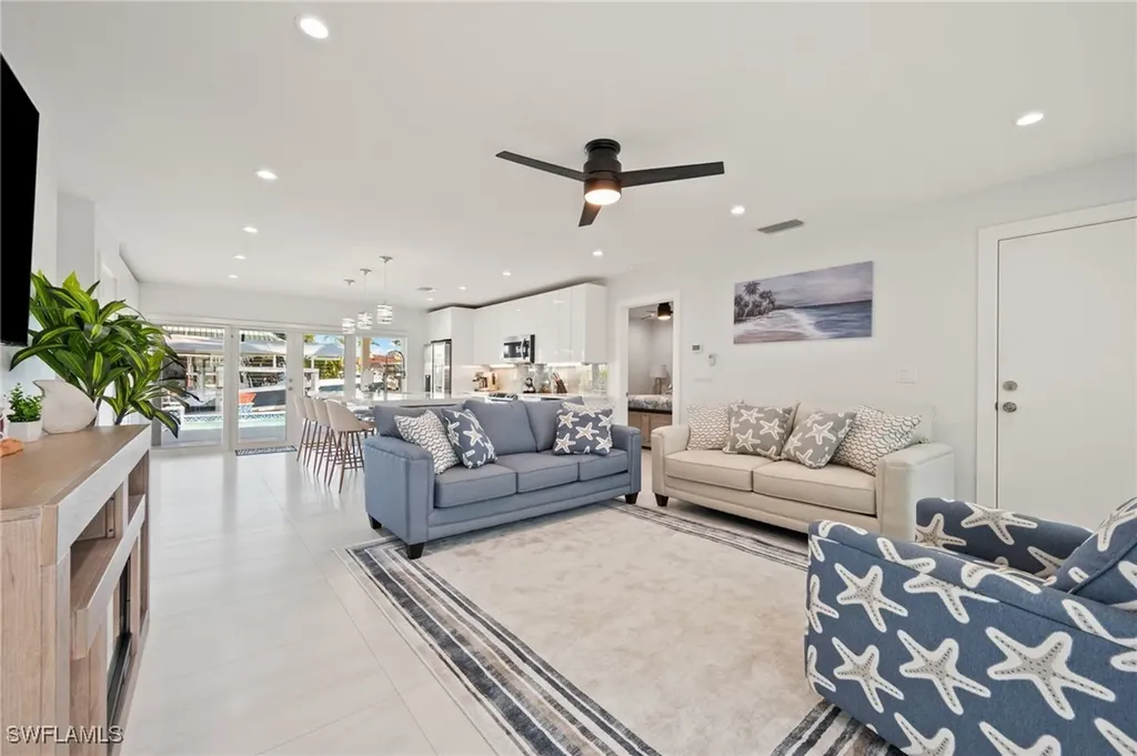 139 San Salvador Street Naples FL 34113