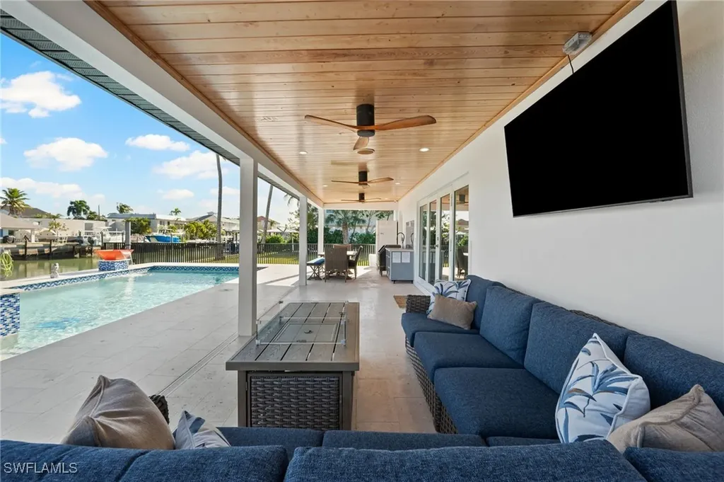 139 San Salvador Street Naples FL 34113