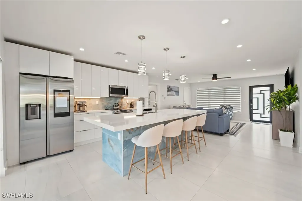 139 San Salvador Street Naples FL 34113