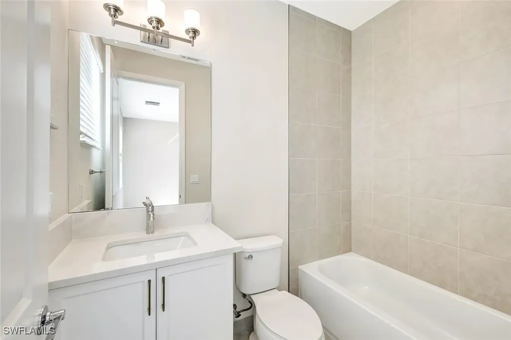 12620 Alderson Avenue Estero FL 33928