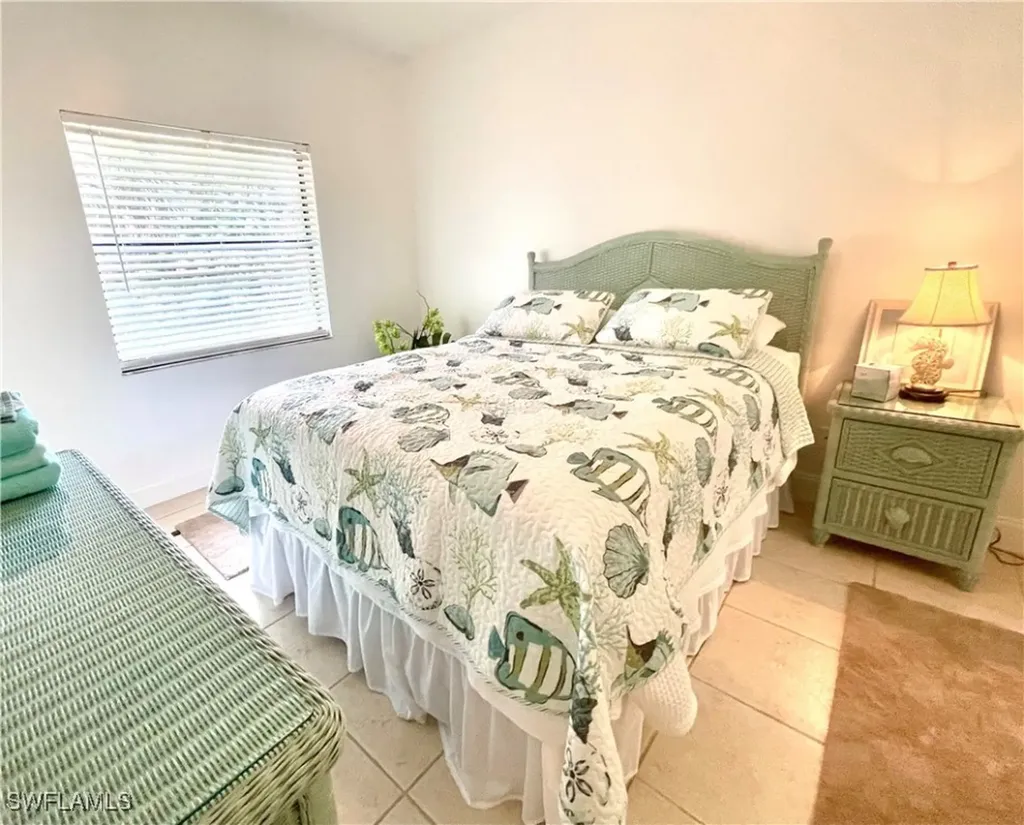 Naples FL 34105