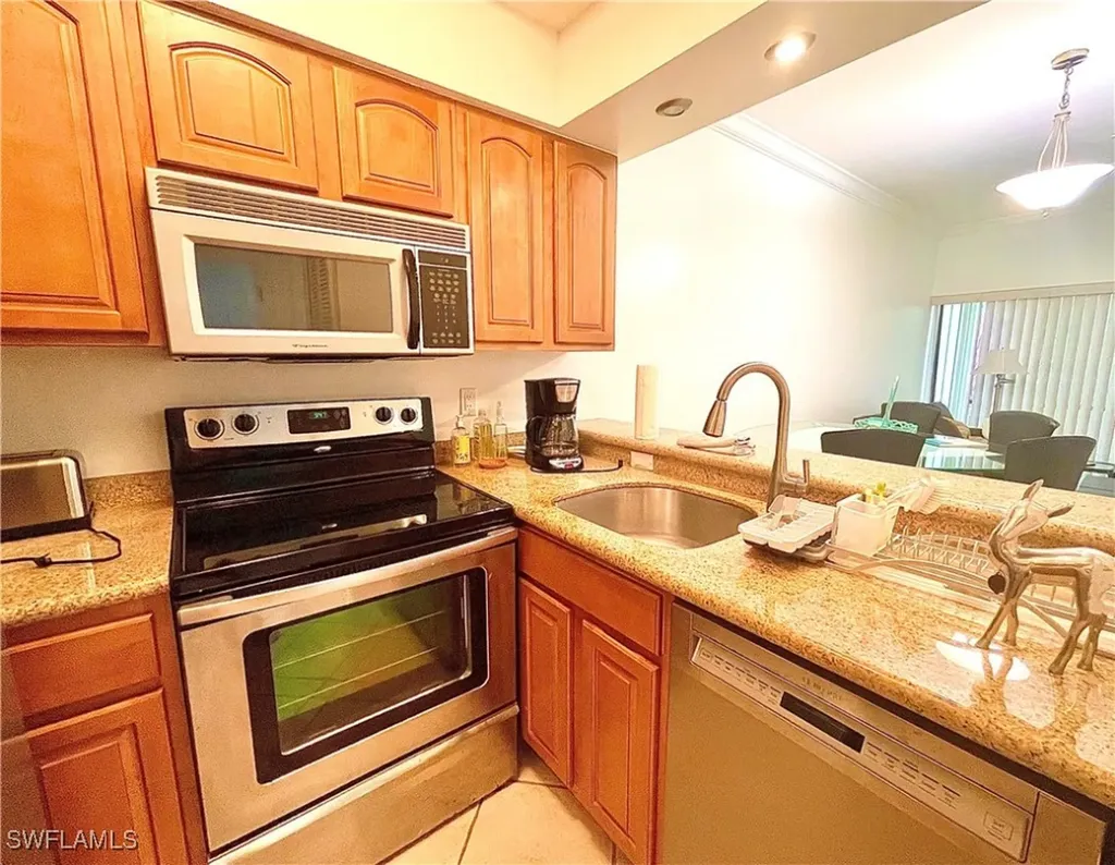 Naples FL 34105