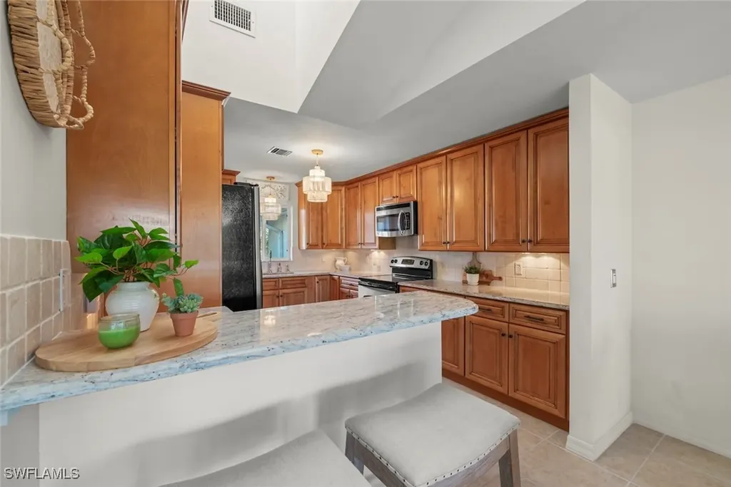 780 Waterford Drive Naples FL 34113