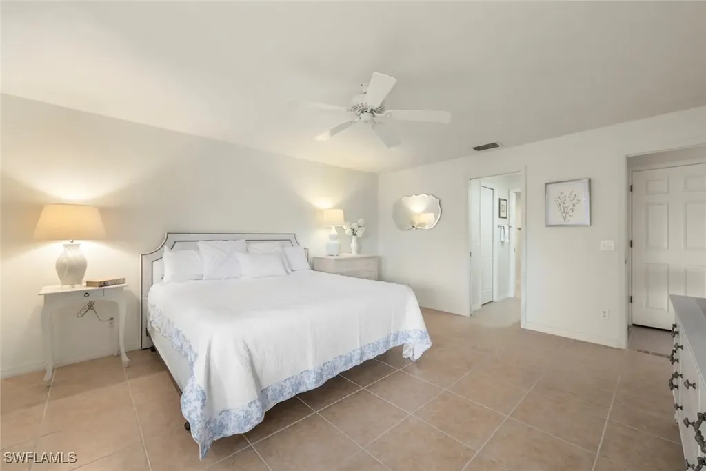780 Waterford Drive Naples FL 34113