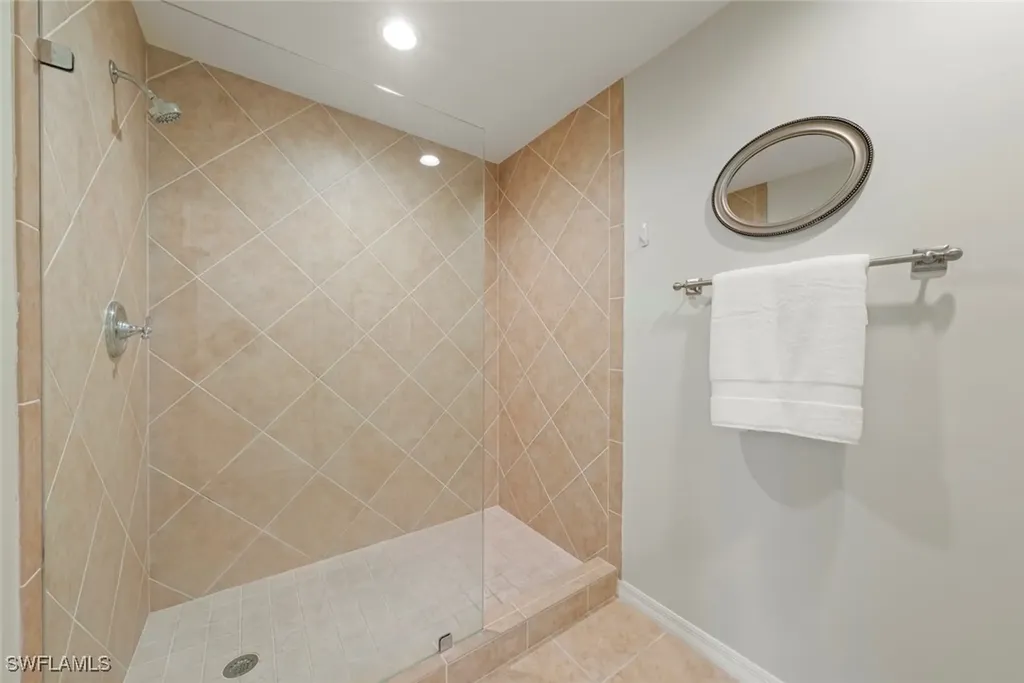 780 Waterford Drive Naples FL 34113