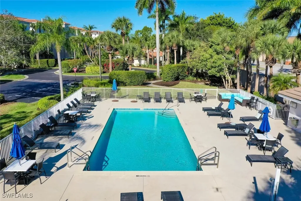 780 Waterford Drive Naples FL 34113