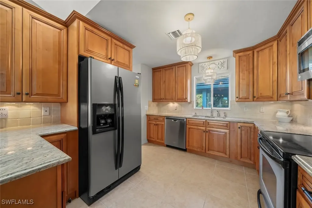 780 Waterford Drive Naples FL 34113