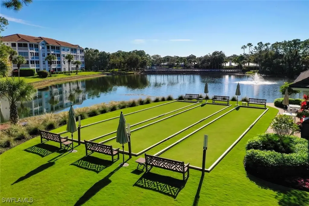 780 Waterford Drive Naples FL 34113