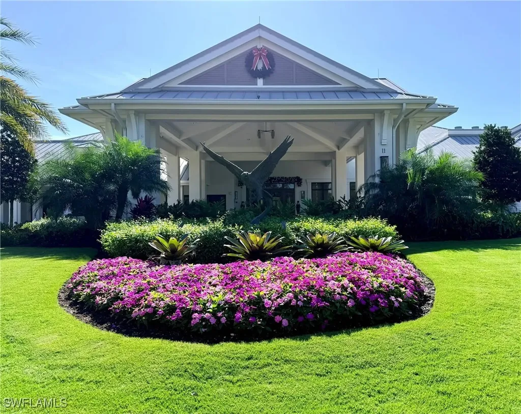 780 Waterford Drive Naples FL 34113