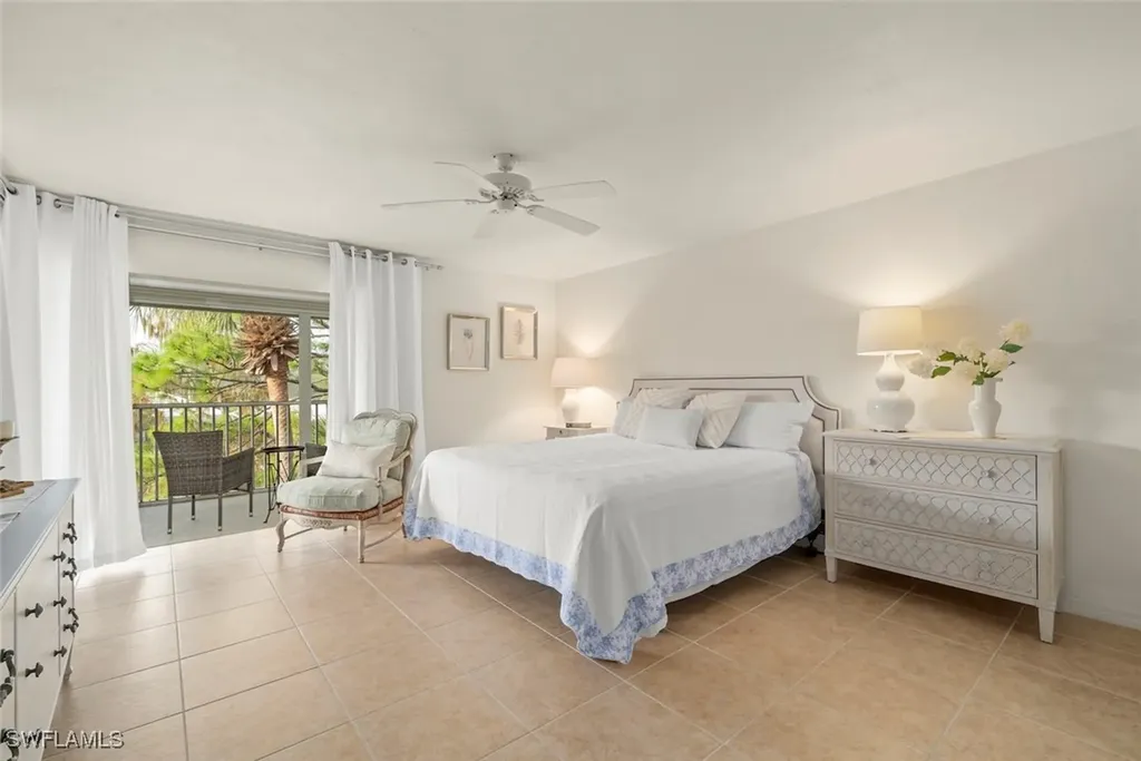 780 Waterford Drive Naples FL 34113