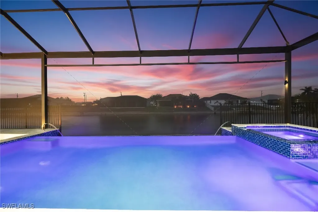 109 NE 5th Terrace Cape Coral FL 33909