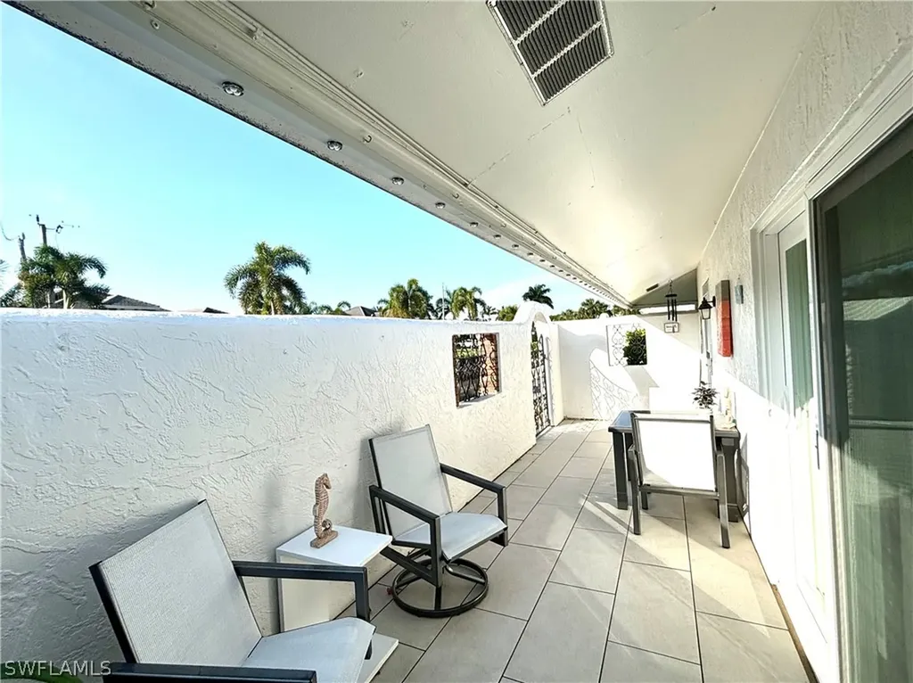 1435 Curlew Avenue Naples FL 34102