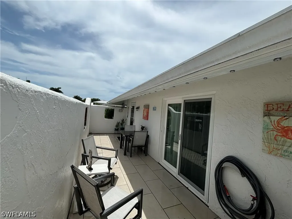 1435 Curlew Avenue Naples FL 34102