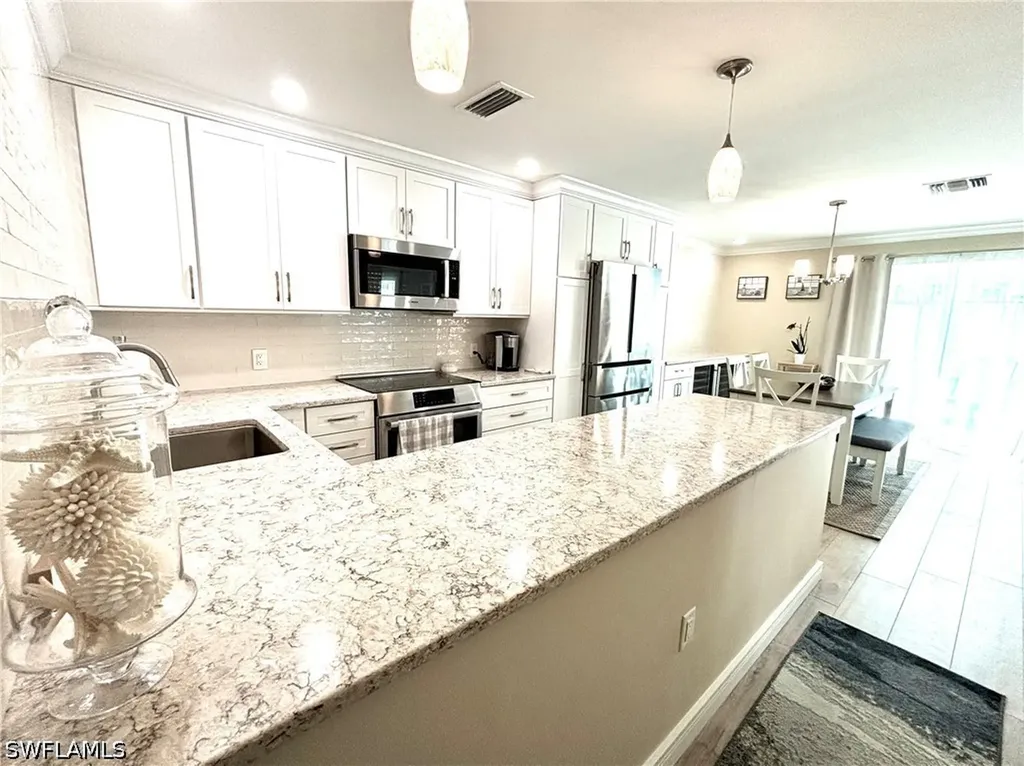 1435 Curlew Avenue Naples FL 34102
