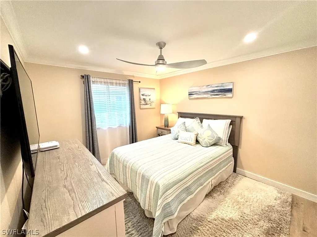 1435 Curlew Avenue Naples FL 34102