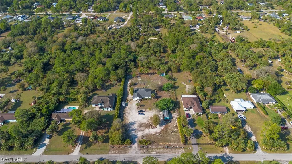321 14th Street NE Naples FL 34120