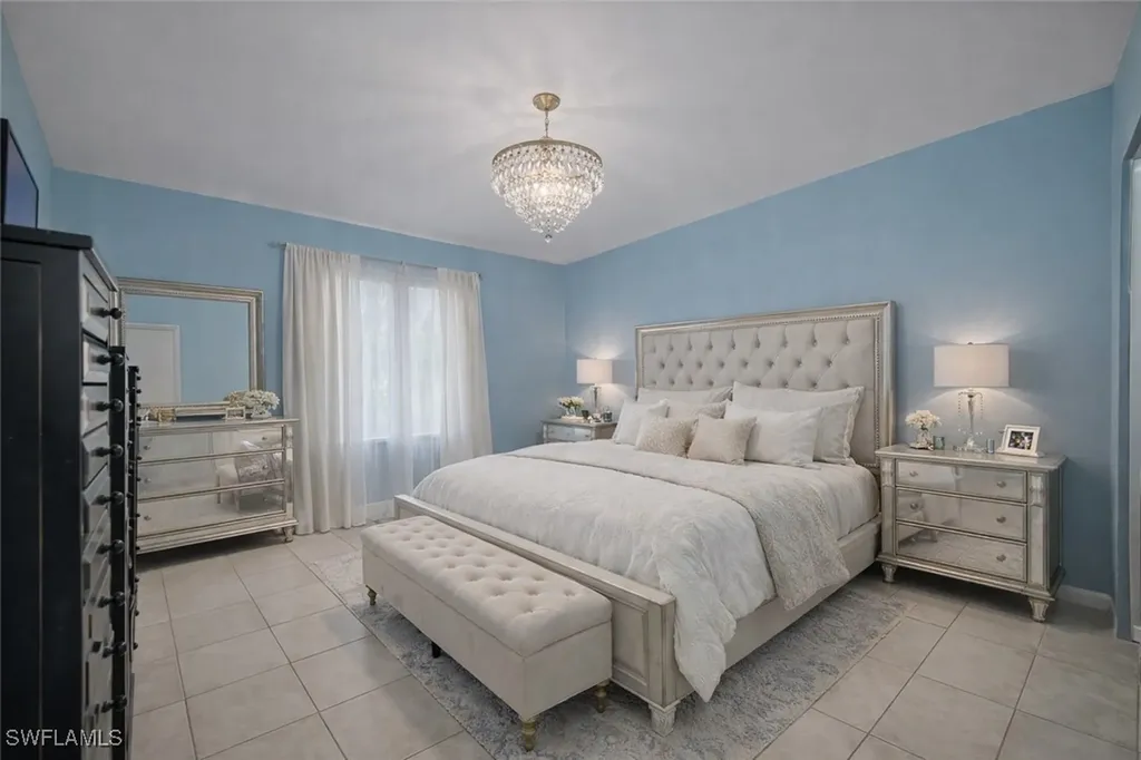 321 14th Street NE Naples FL 34120