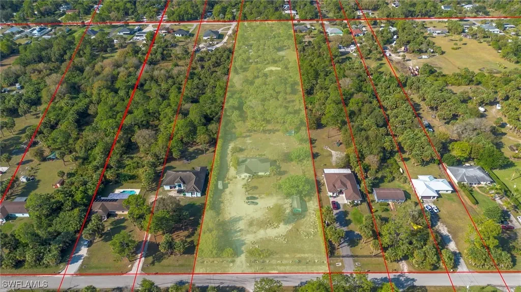 321 14th Street NE Naples FL 34120