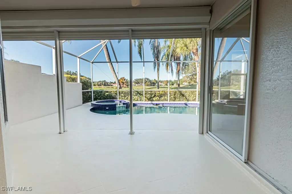 2103 Crestview Way Naples FL 34119