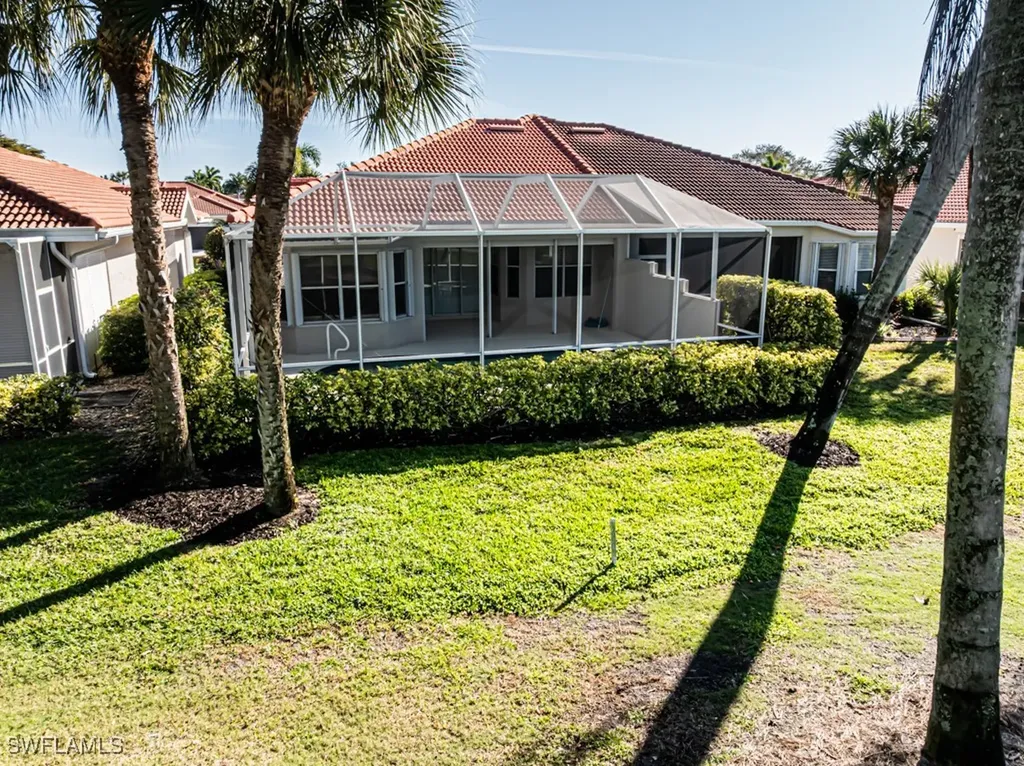 2103 Crestview Way Naples FL 34119