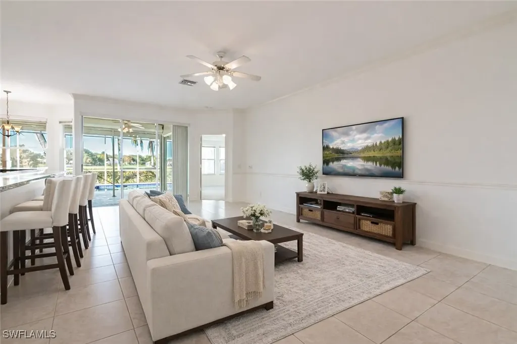 2103 Crestview Way Naples FL 34119