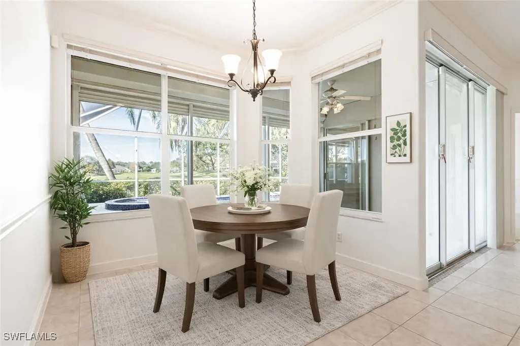 2103 Crestview Way Naples FL 34119