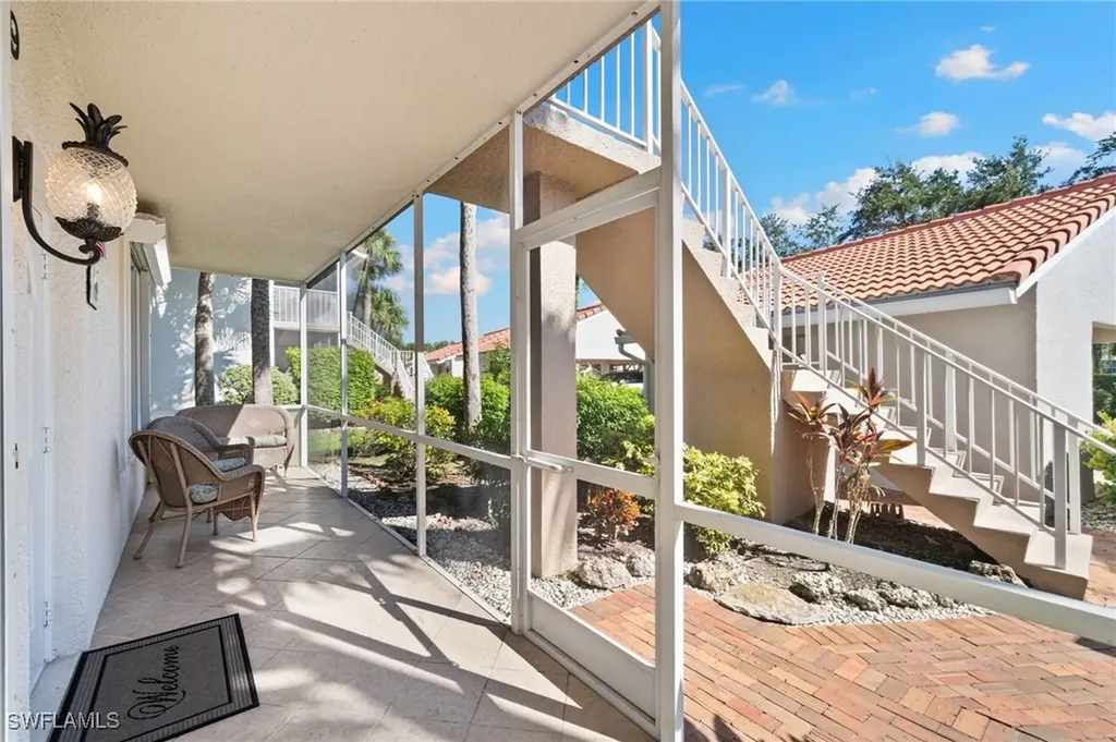 2325 Hidden Lake Drive Naples FL 34112