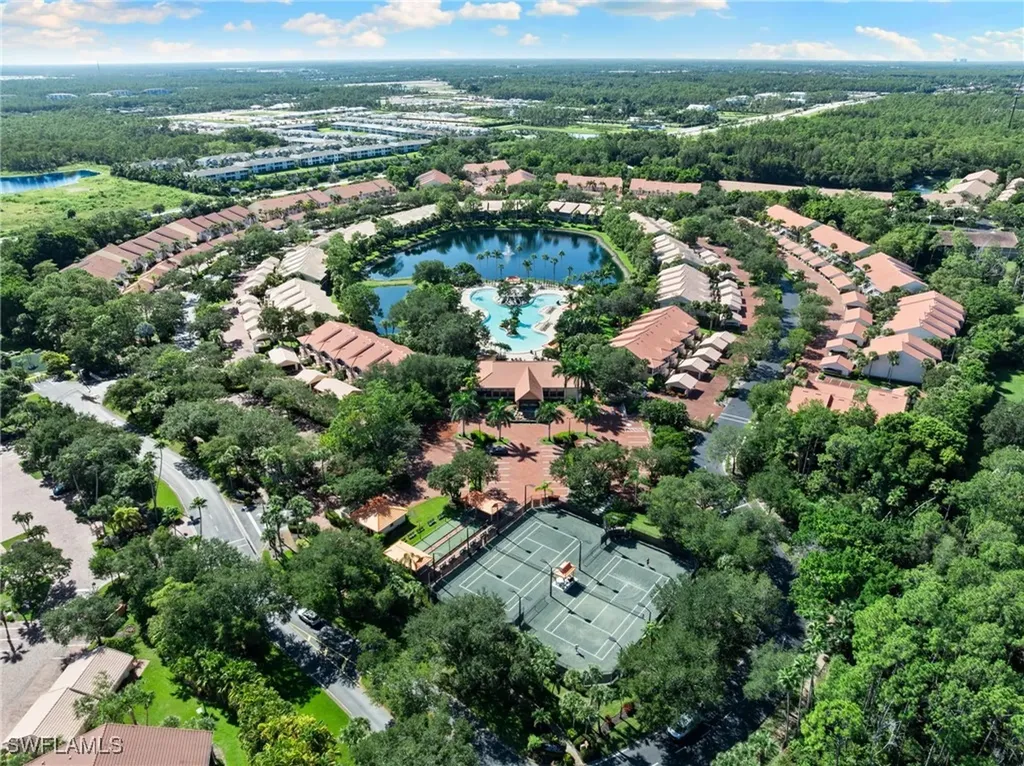 2325 Hidden Lake Drive Naples FL 34112