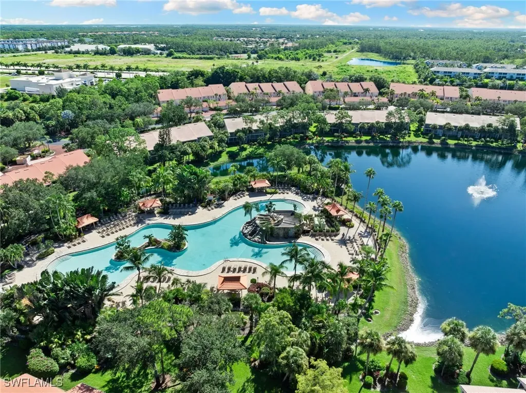 2325 Hidden Lake Drive Naples FL 34112