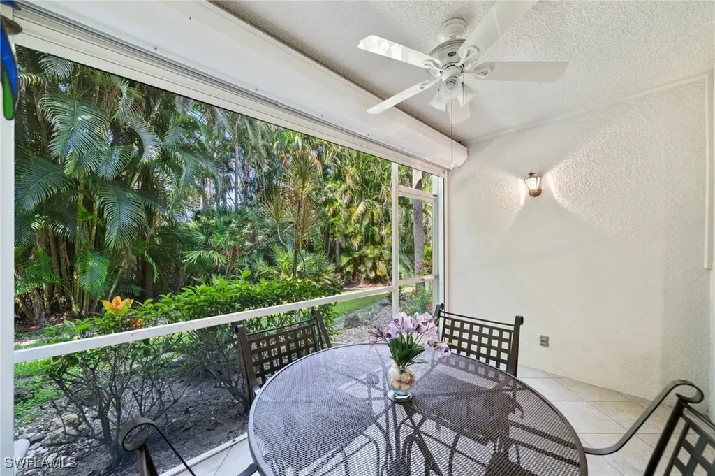 2325 Hidden Lake Drive Naples FL 34112