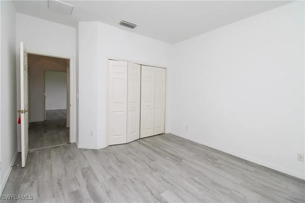 3927 Aurora Court Naples FL 34116