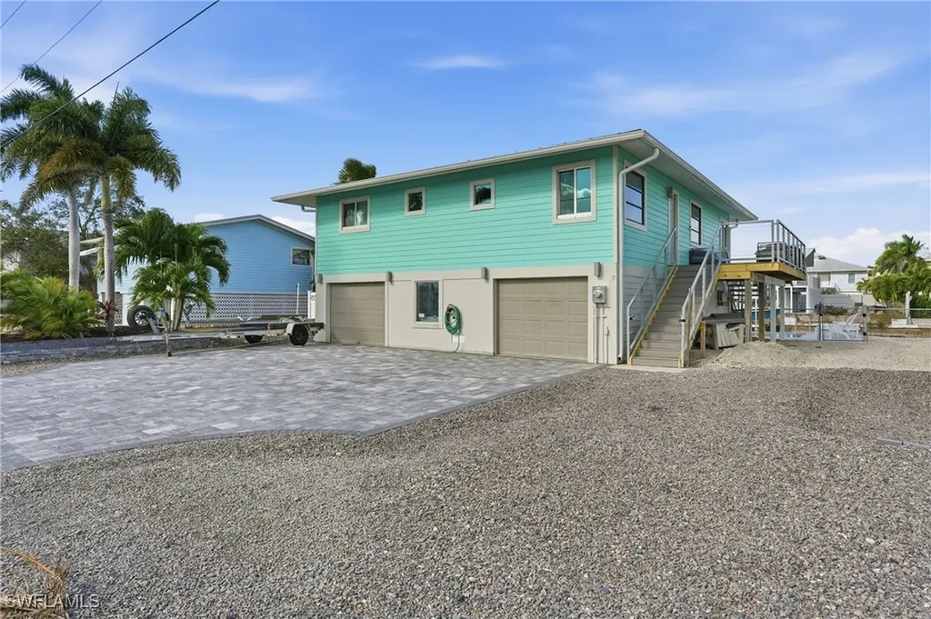 7 Avenida Carita Fort Myers Beach FL 33931