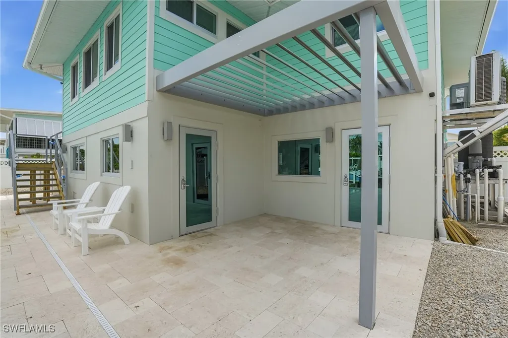 7 Avenida Carita Fort Myers Beach FL 33931