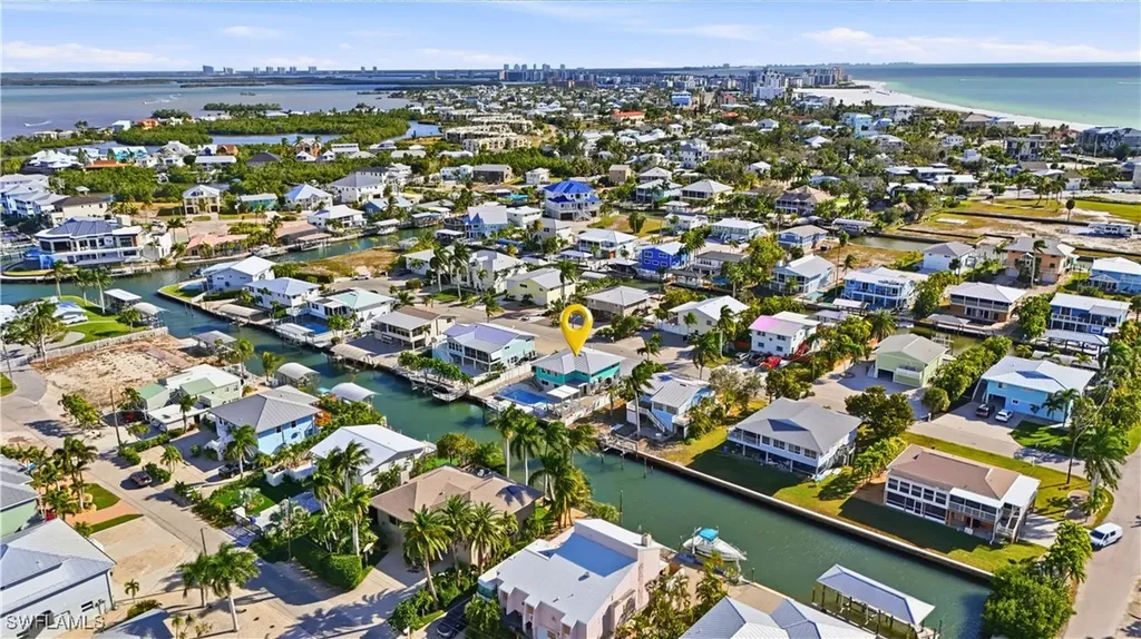 7 Avenida Carita Fort Myers Beach FL 33931