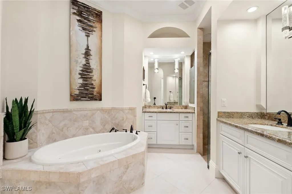 27556 River Reach Drive Bonita Springs FL 34134