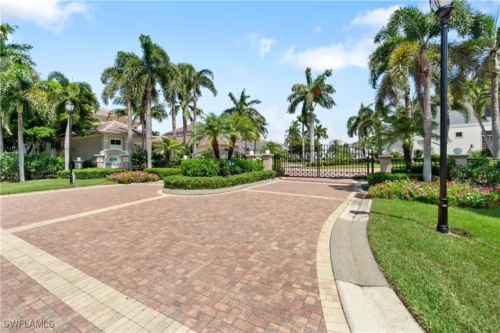 27556 River Reach Drive Bonita Springs FL 34134