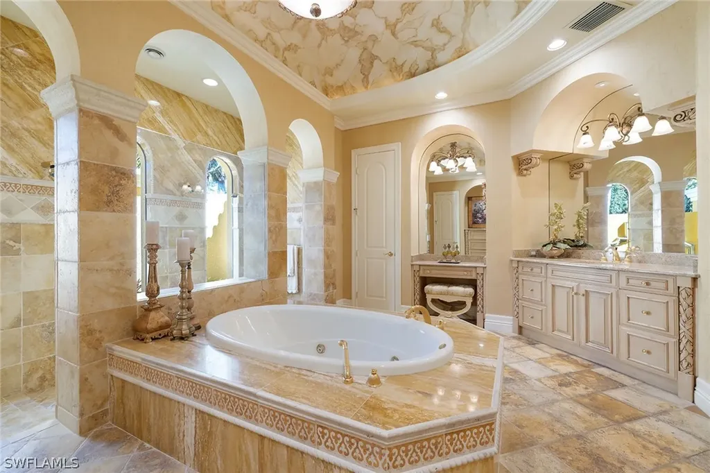 15192 Brolio Way Naples FL 34110