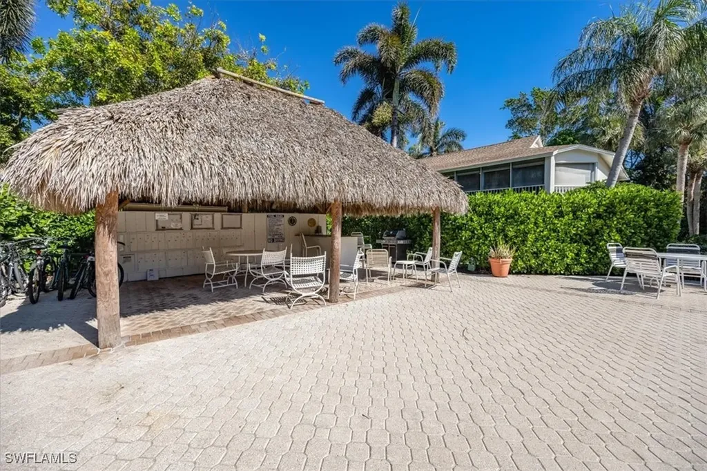 3200 Binnacle Drive Naples FL 34103