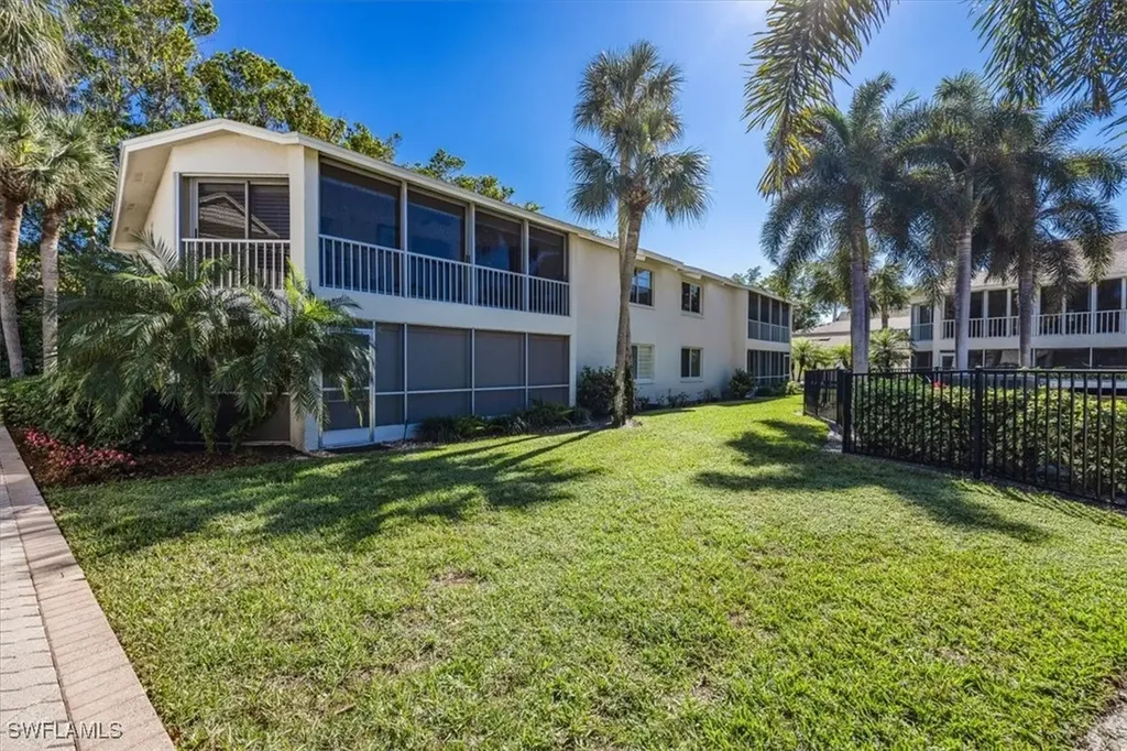 3200 Binnacle Drive Naples FL 34103