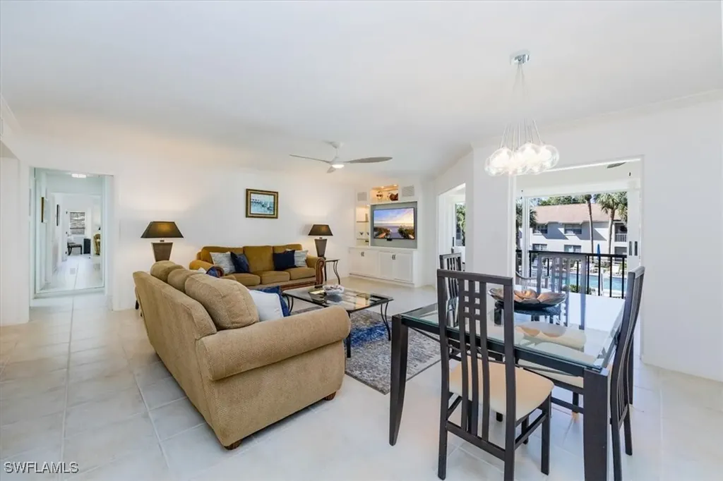 3200 Binnacle Drive Naples FL 34103