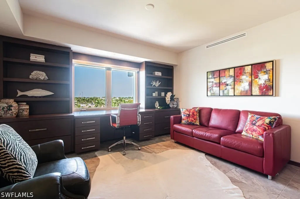 1325 7th Street S Naples FL 34102