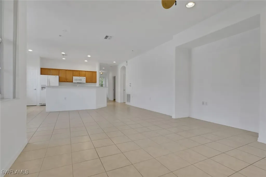 4863 Hampshire Court Naples FL 34112