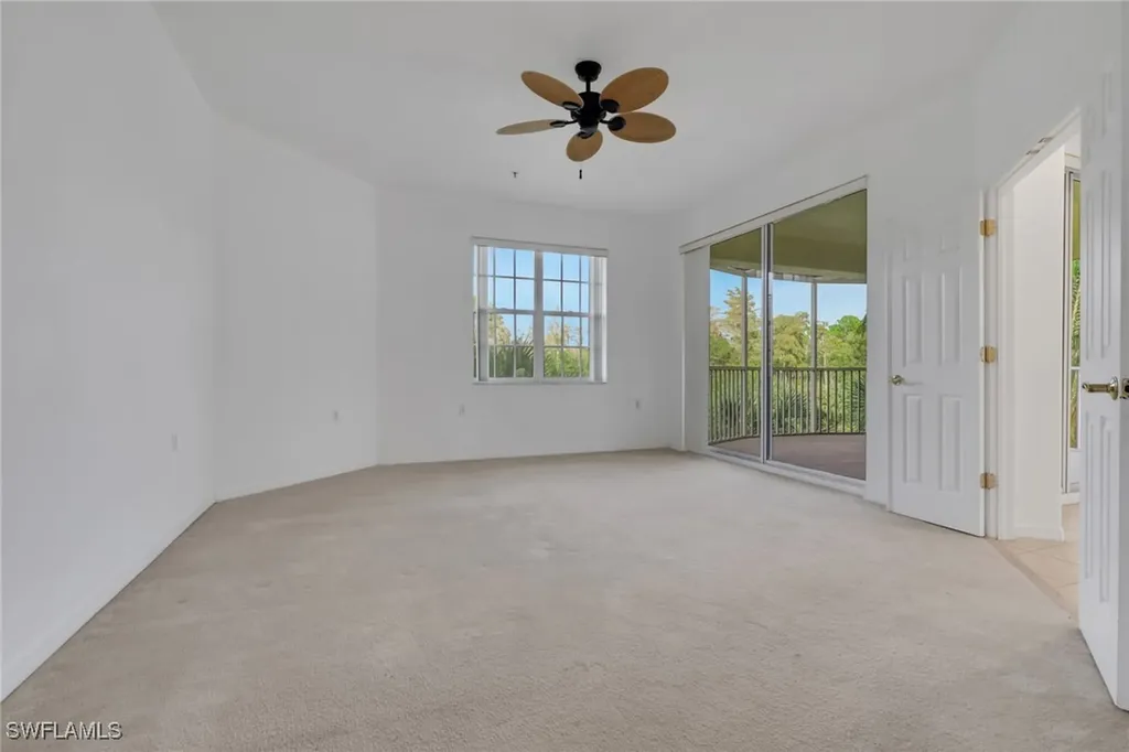 4863 Hampshire Court Naples FL 34112