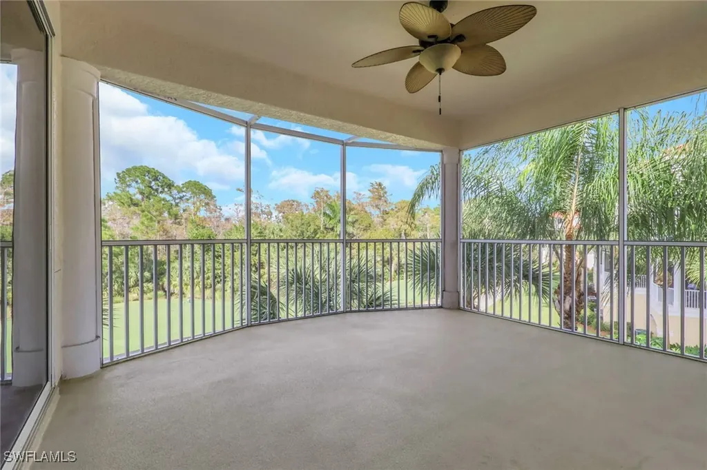 4863 Hampshire Court Naples FL 34112