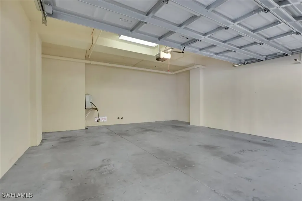 4863 Hampshire Court Naples FL 34112