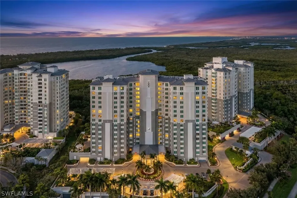 Naples FL, 275 Indies Way, Unit 1606